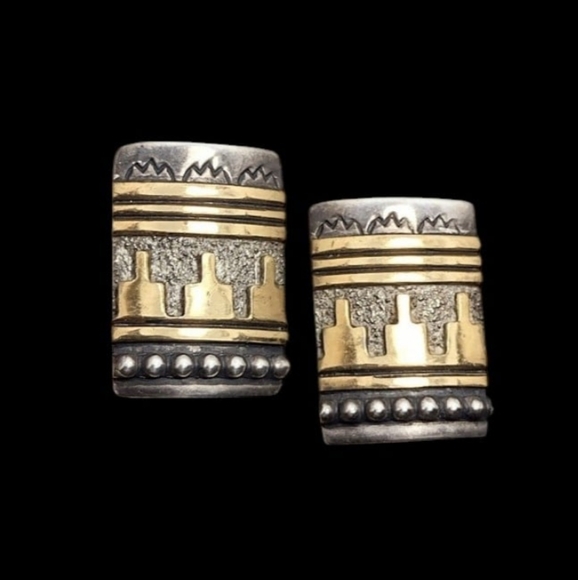Thomas Tommy Singer Native Sterling Silver Gold Clip On Earrings Signed - Picture 1 of 12